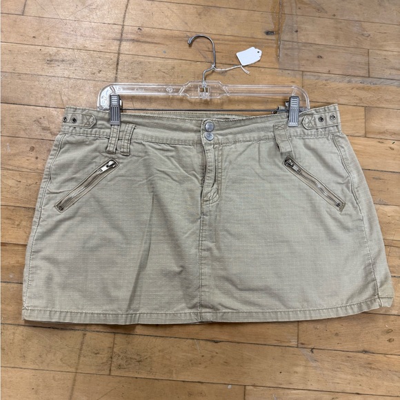 Vintage 2000s mini skirt - Picture 1 of 3